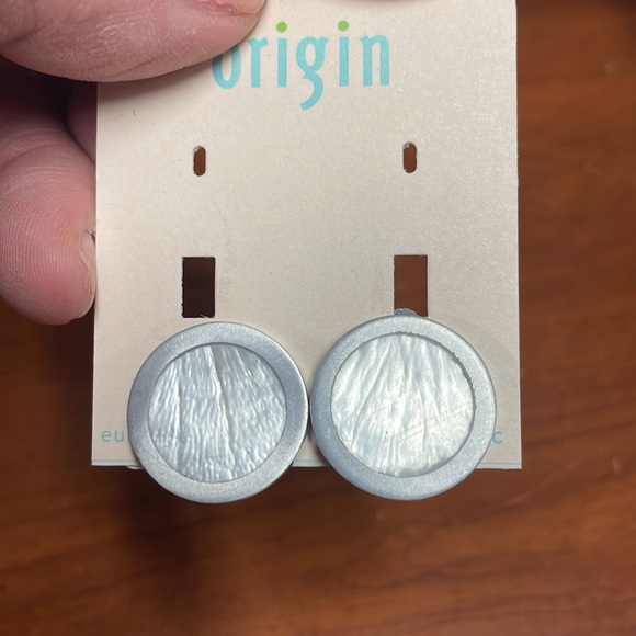Origin Clip on Fashion Earrings - Picture 4 of 5